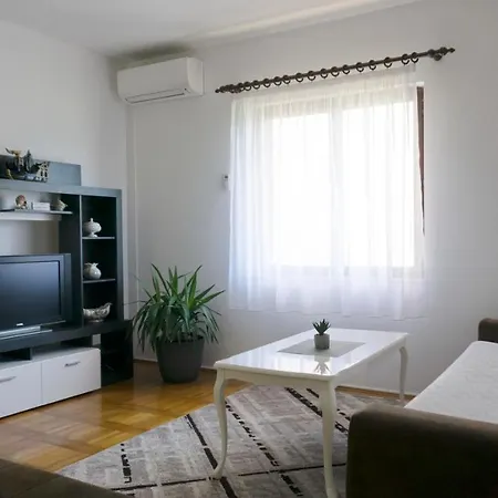 Masa Apartman *
