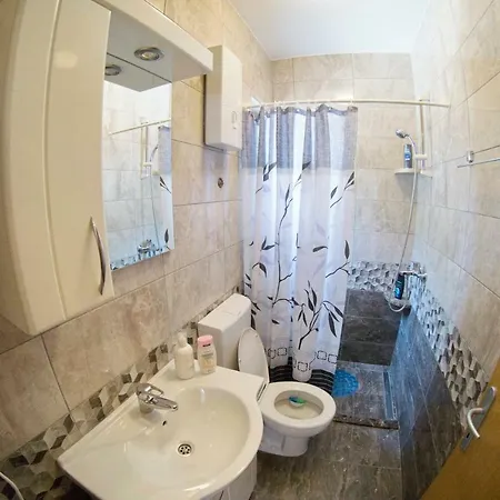 Masa Apartman